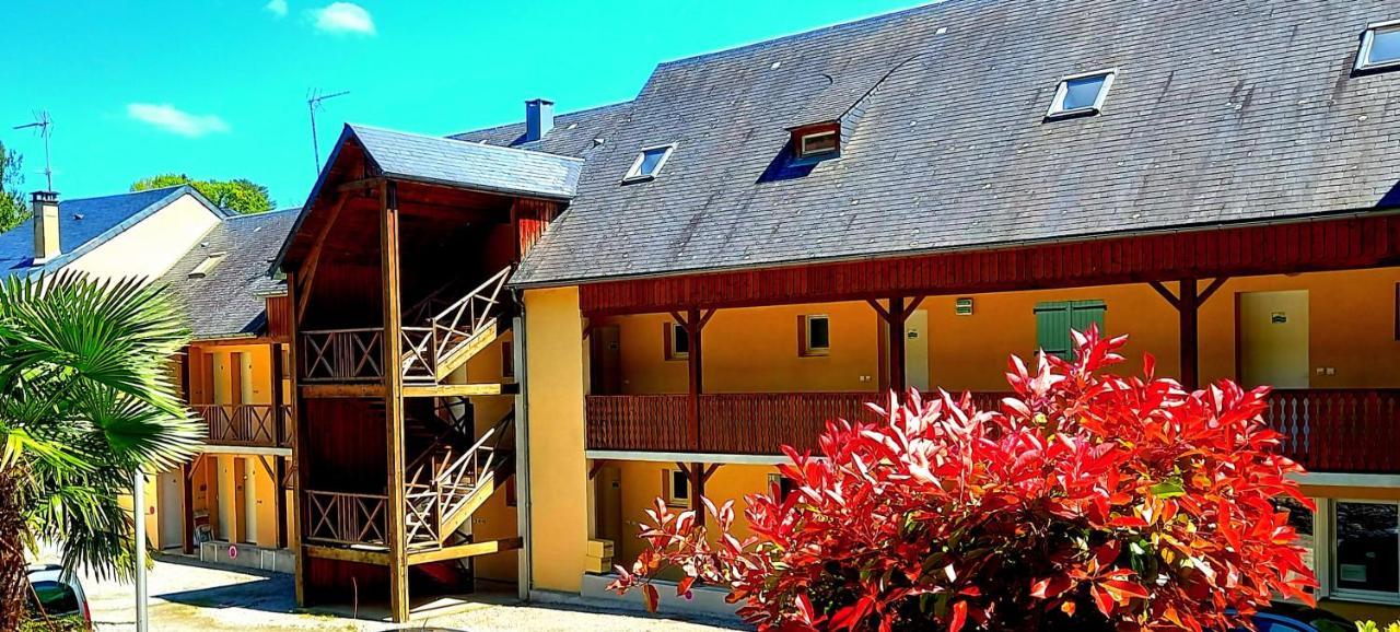 Studio très bien situé, belle vue, parking privé Bagnères-de-Bigorre Esterno foto